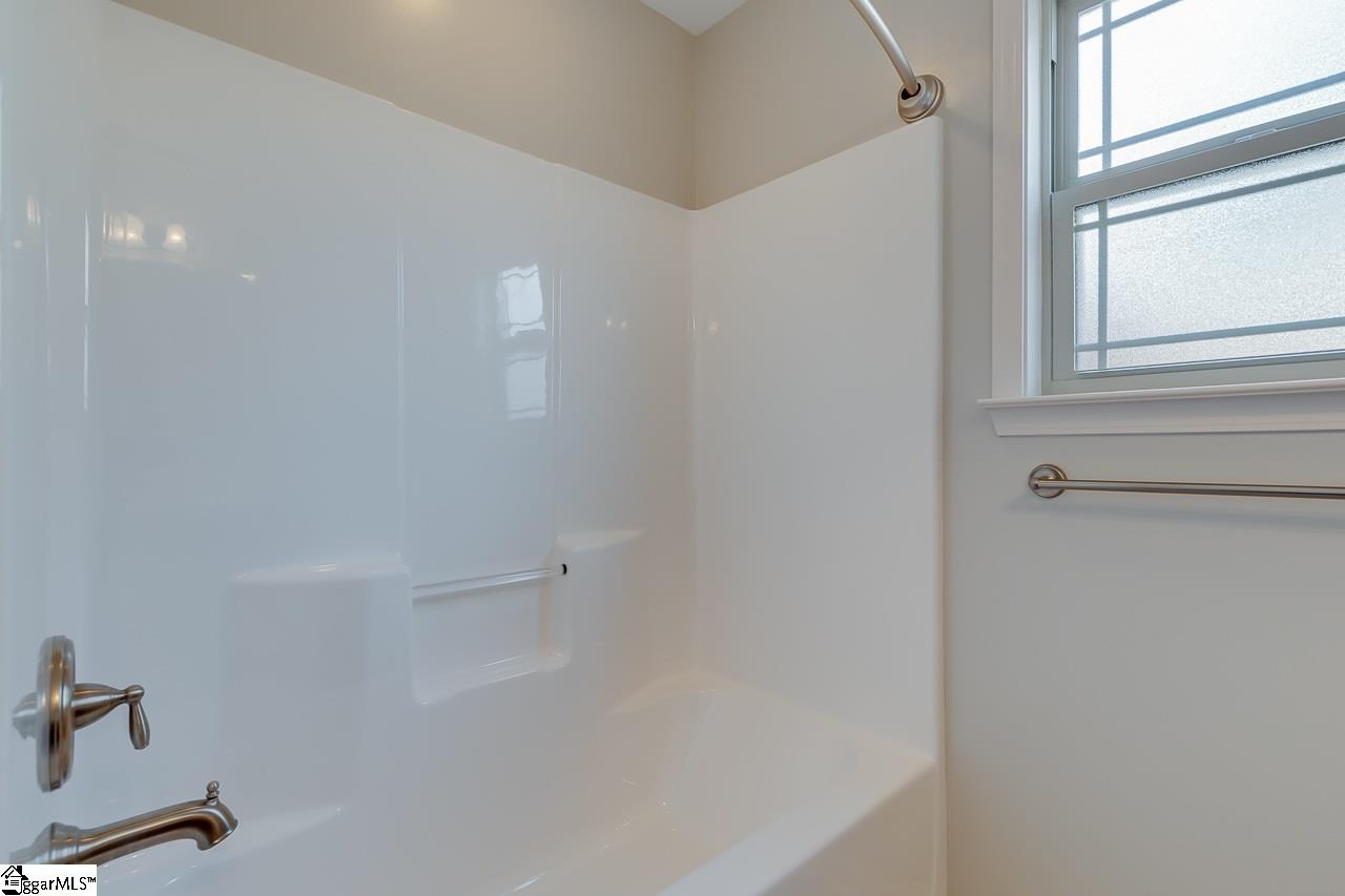 241 Sleepy River Road Simpsonville, SC 29681 - Photo 27 of 34 Gallery Image 27