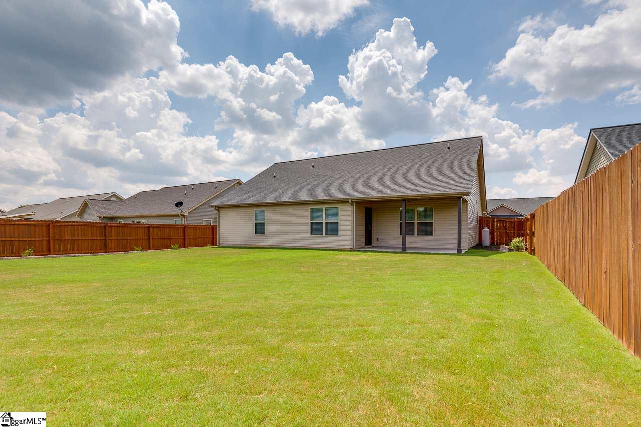 241 Sleepy River Road Simpsonville, SC 29681 - Photo 30 of 34 Gallery Image 30