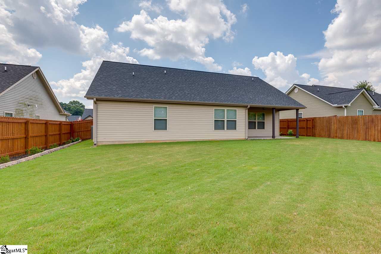 241 Sleepy River Road Simpsonville, SC 29681 - Photo 31 of 34 Gallery Image 31