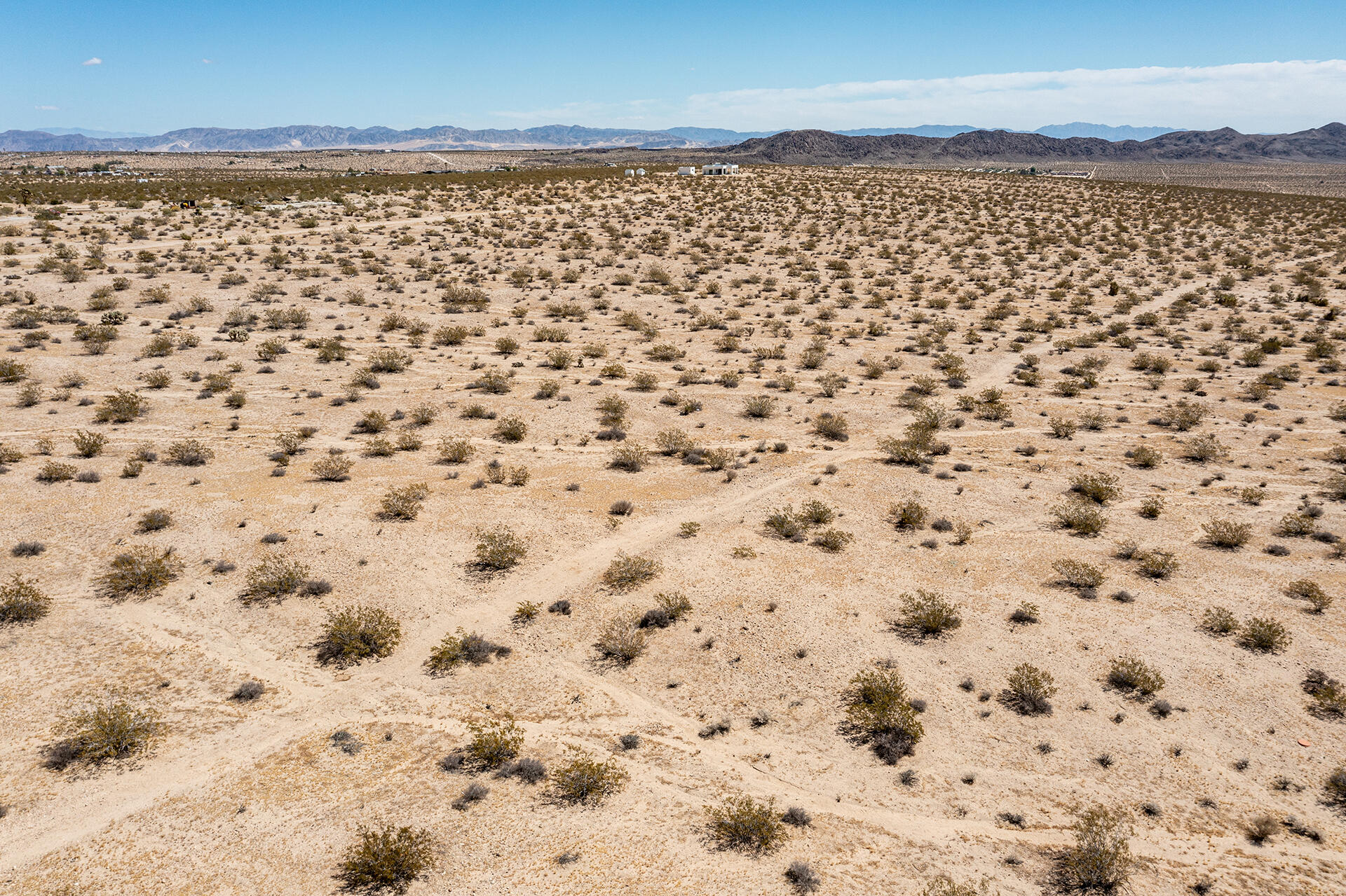 140 Rice Avenue Joshua Tree, CA 92252 - Photo 15 of 24 a view of a city