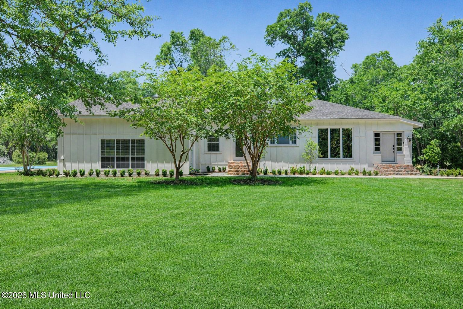 4187 Saussy Lane Pass Christian, MS 39571 - Photo 1 of 41 001