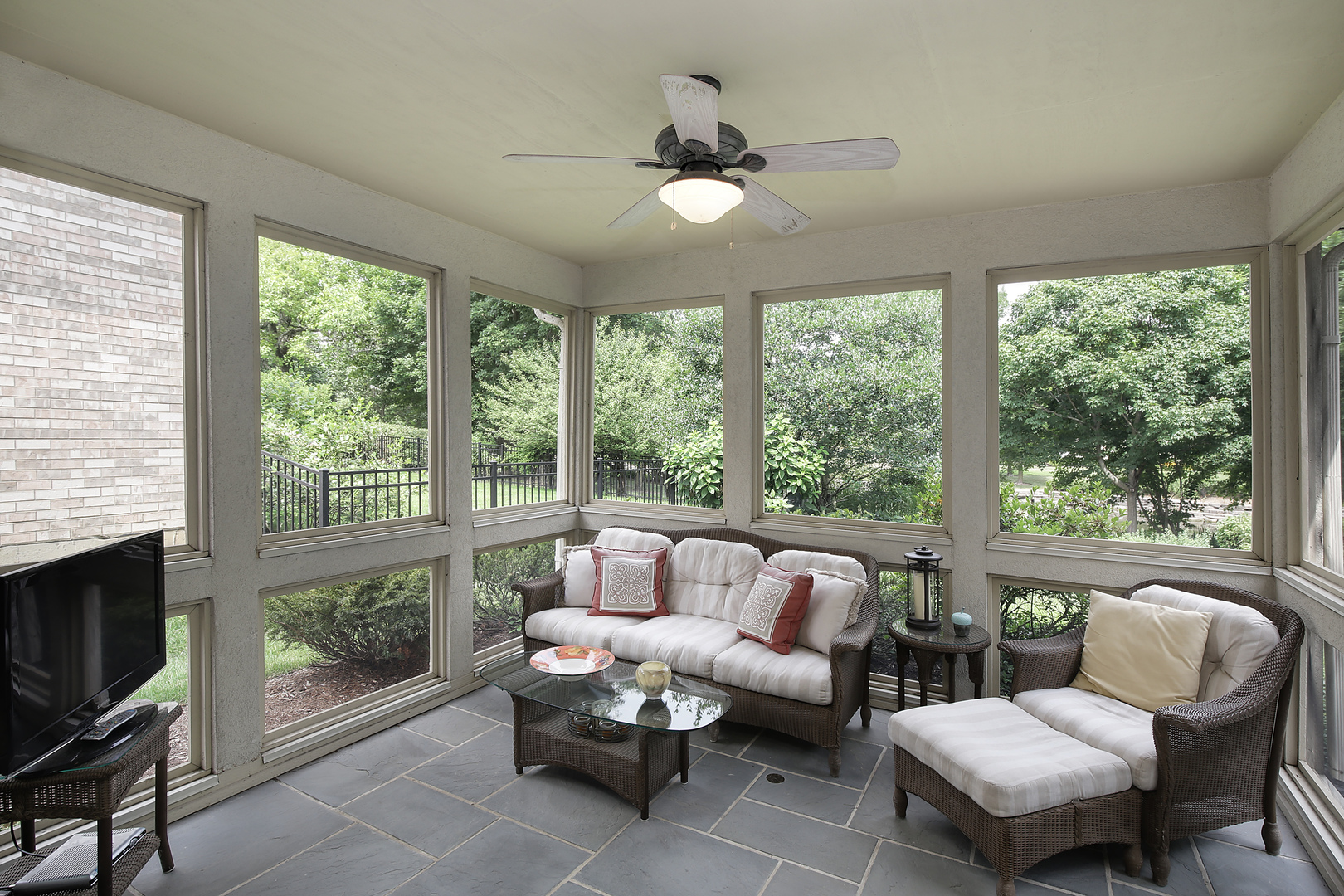 124 Ronan Road Highwood, IL 60040 - Photo 16 of 25 a living room with furniture and a floor to ceiling window