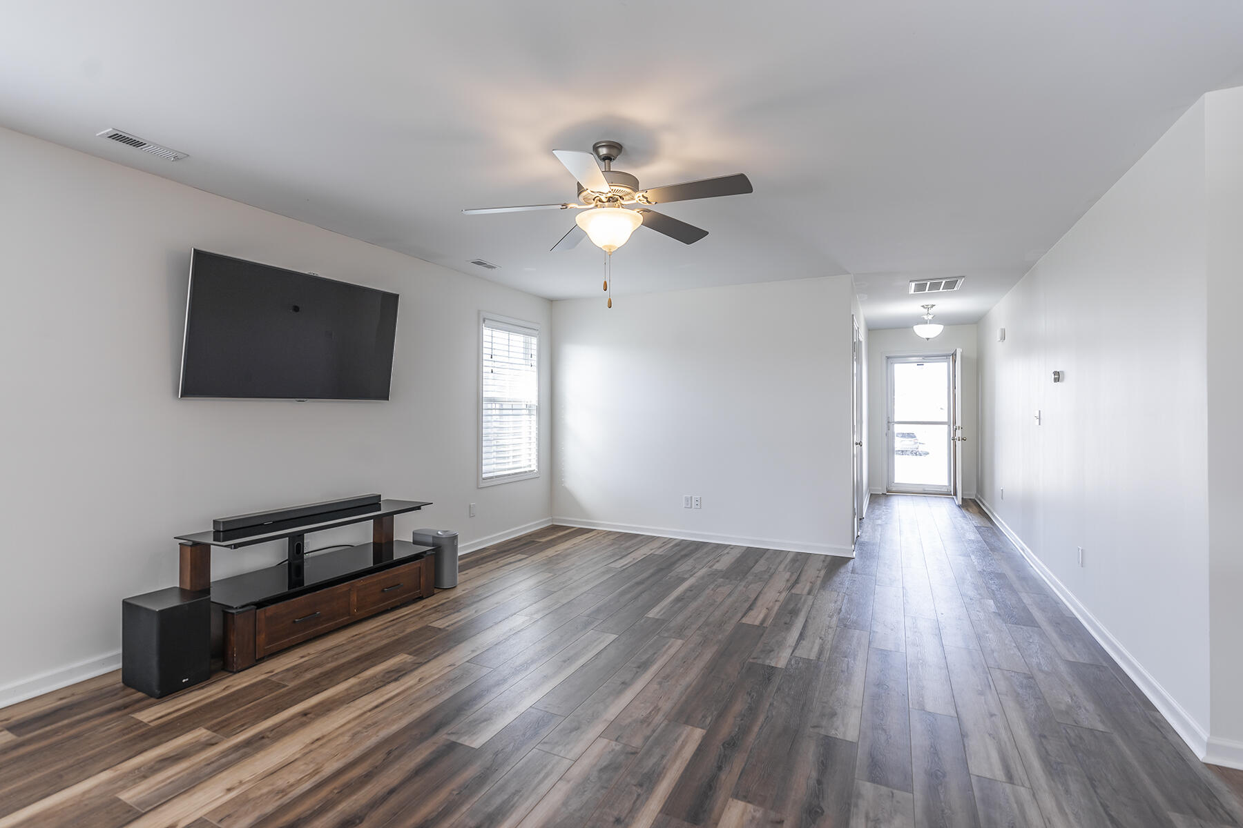 1700 Millbank Road Lexington, KY 40511 - Photo 4 of 21 1700millbank05 copy