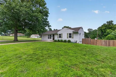 $360,000 | 8521 Goodman Street, Overland Park, KS 66212