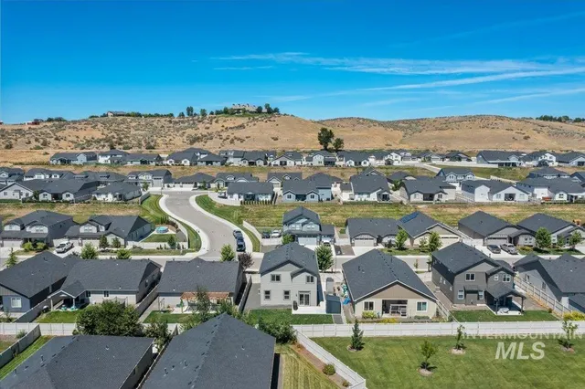 $499,000 | 10593 West Daylily Avenue, Star, ID 83669