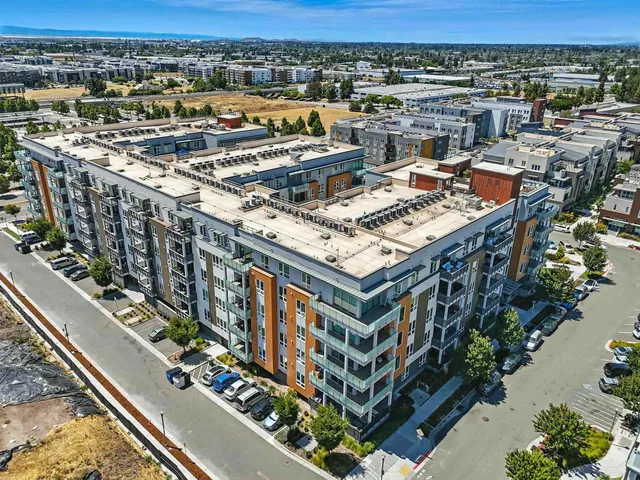 $1,060,000 | 45128 Warm Springs Boulevard, Unit 323, Fremont, CA 94539