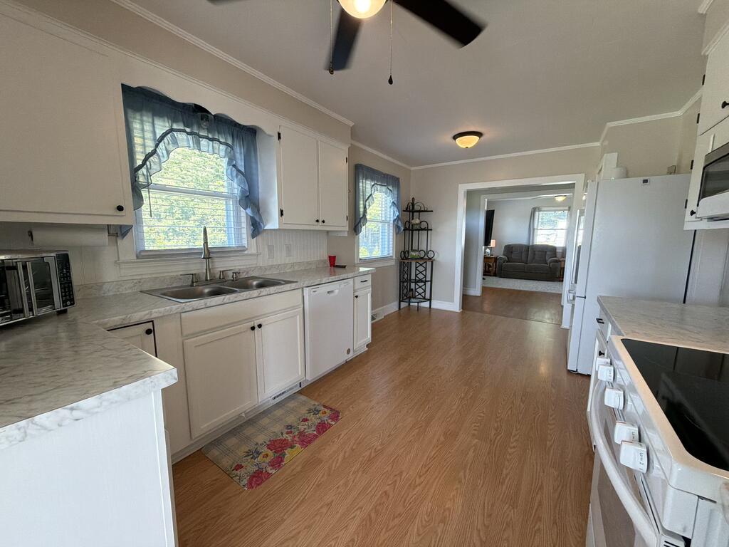 62 Connect Road Stuart, VA 24171 - Photo 10 of 47 Gallery Image 10