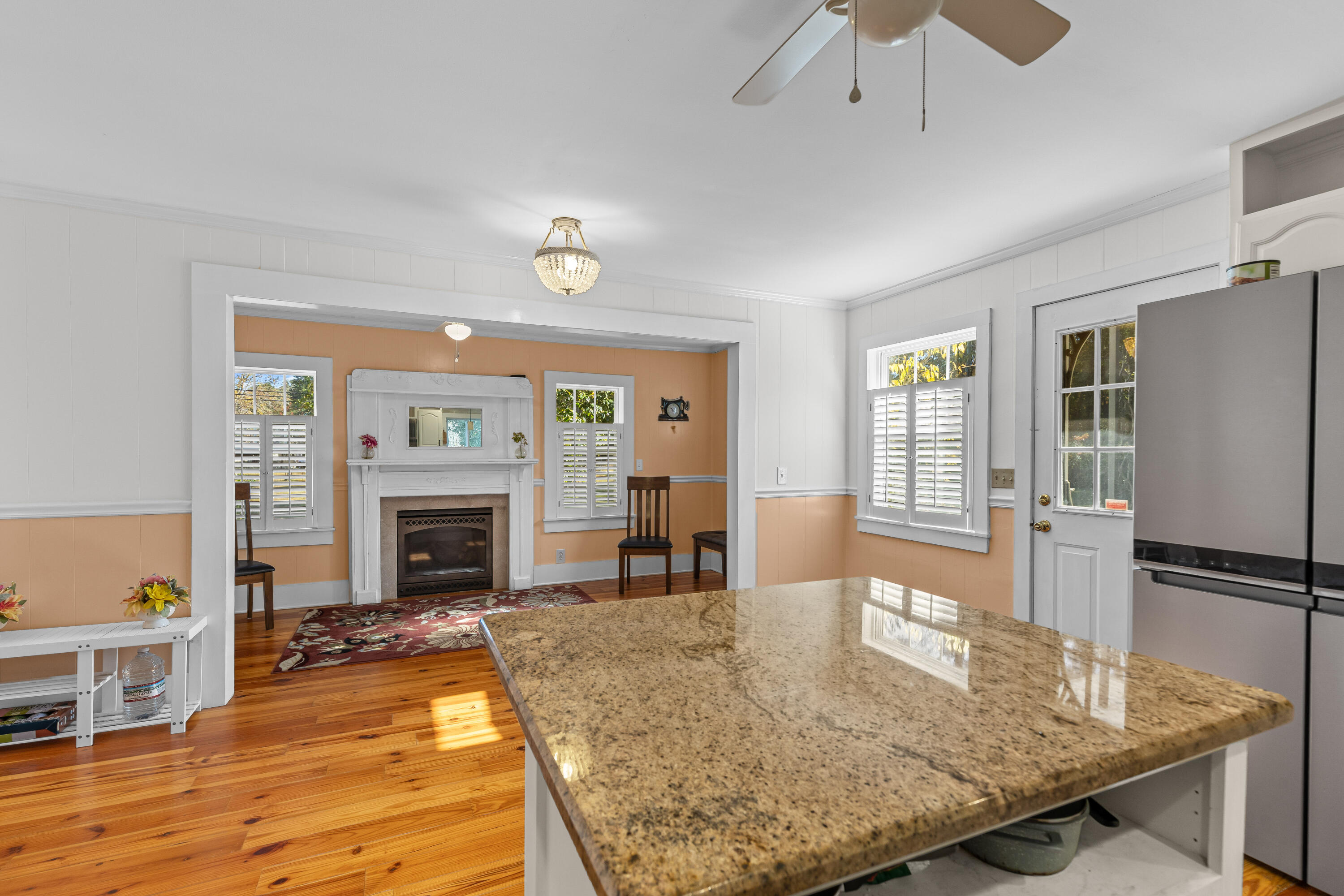 5615 Highway 165 Ravenel, SC 29470 - Photo 15 of 51 5615-Hwy-165-16