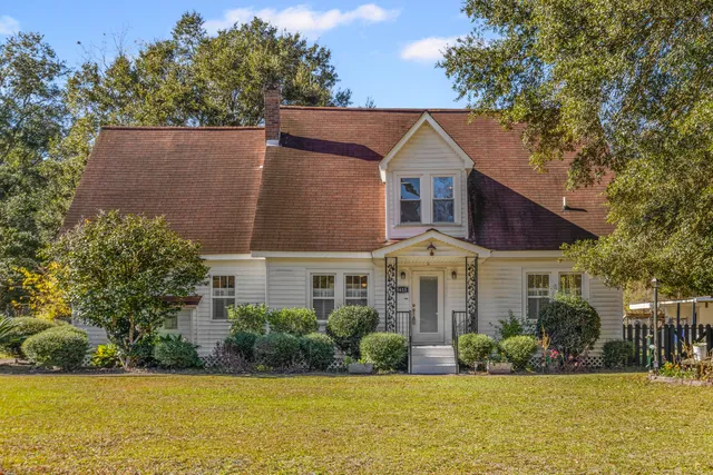 $799,000 | 5615 Highway 165, Ravenel, SC 29470