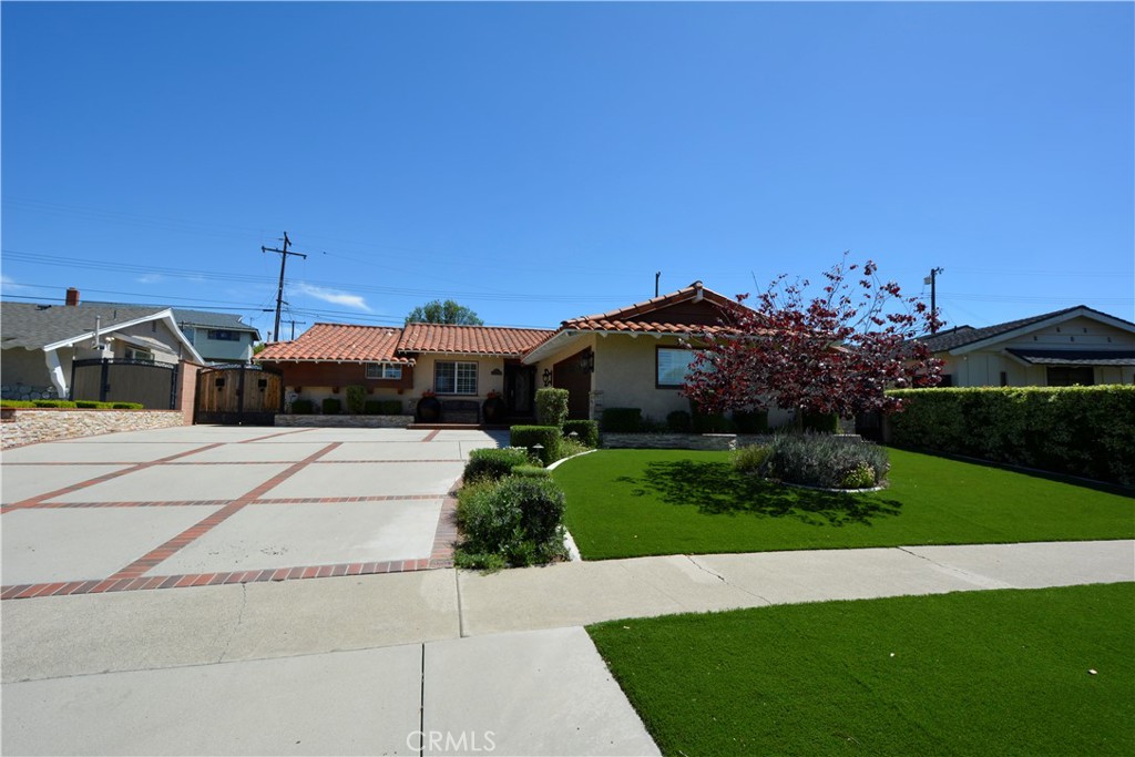 780 Ridgehaven Drive La Habra, CA 90631 - Photo 3 of 69