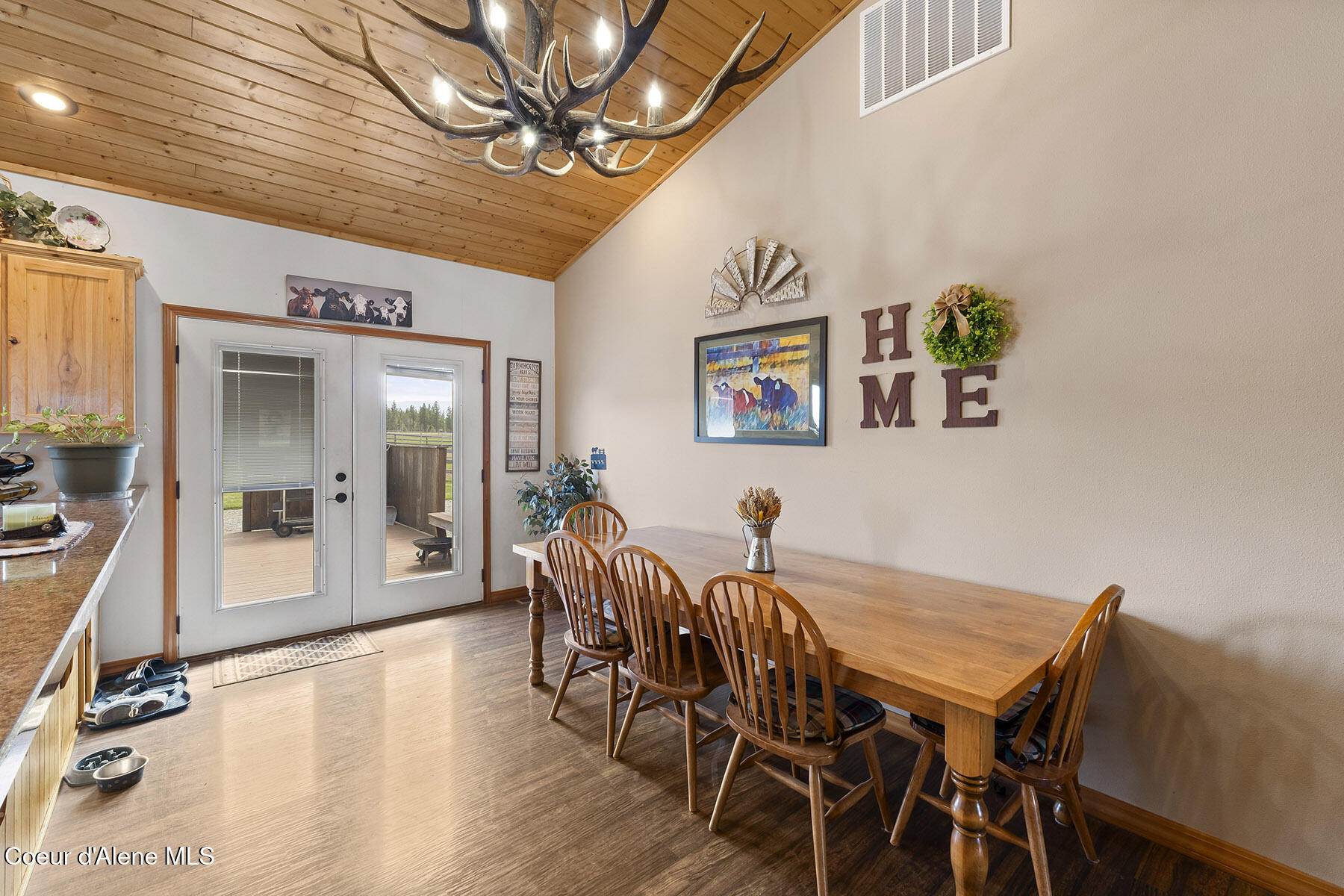 135 Honeysuckle Road Bonners Ferry, ID 83805 - Photo 8 of 28 Gather Around the Table