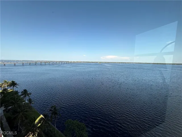 $2,650 | 2797 First Street, Unit 1001, Fort Myers, FL 33916