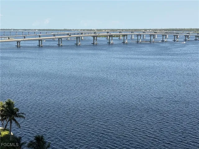 $2,650 | 2797 First Street, Unit 1001, Fort Myers, FL 33916