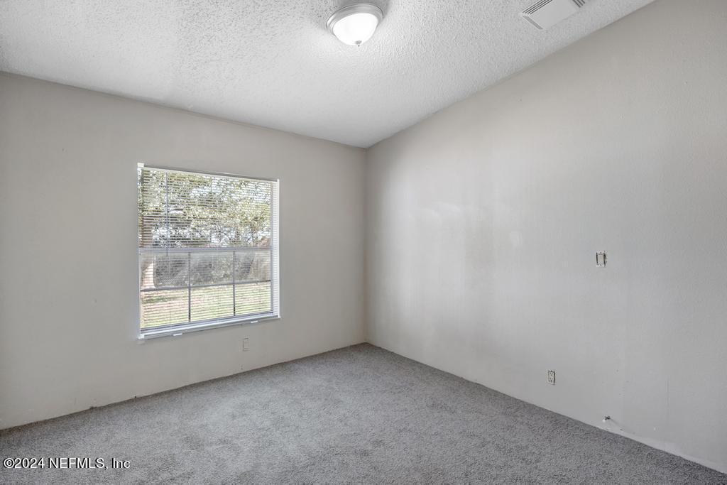 3901 Dottie Road Jacksonville, FL 32220 - Photo 24 of 29 3901 Dottie Rd-25