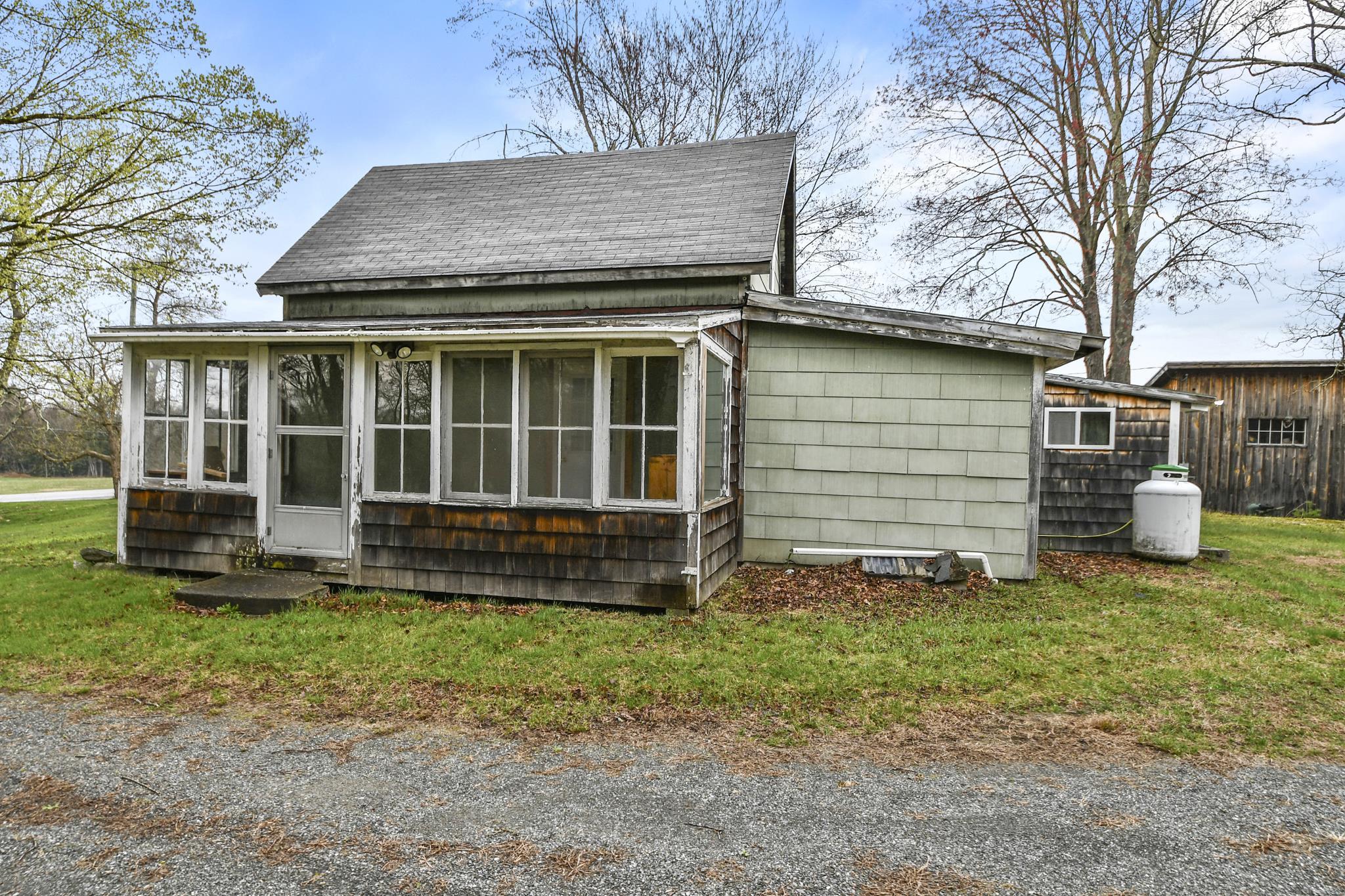 877 Northfield Road Hinsdale, NH 03451 - Photo 24 of 32