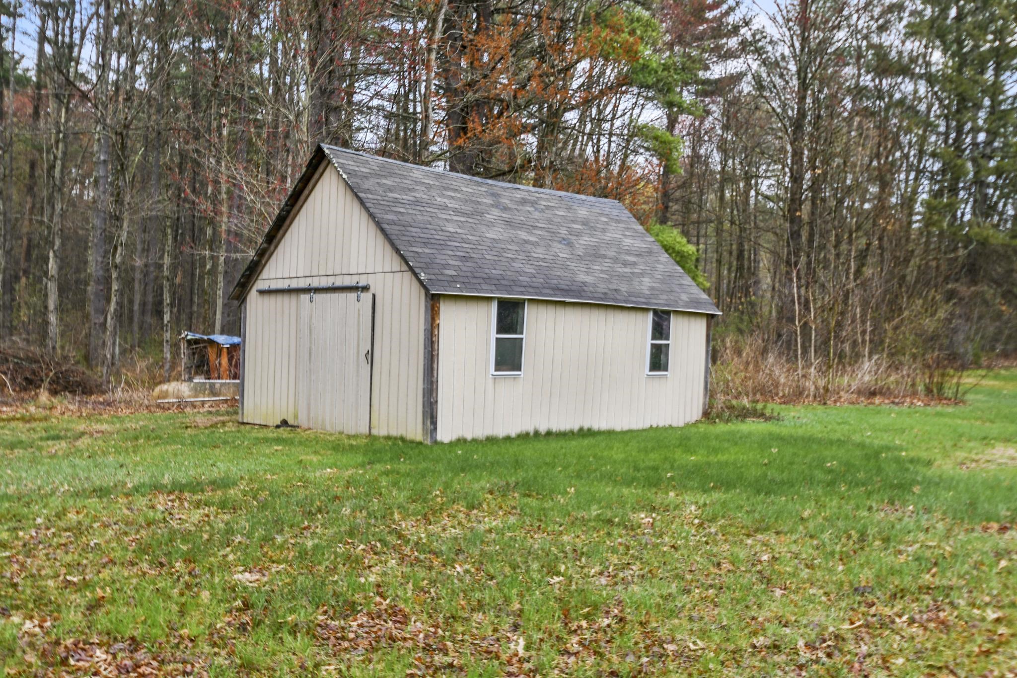 877 Northfield Road Hinsdale, NH 03451 - Photo 27 of 32