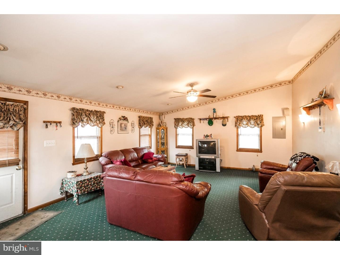 310 Crestview Road Lansdale, PA 19446 - Photo 14 of 22 Gallery Image 14