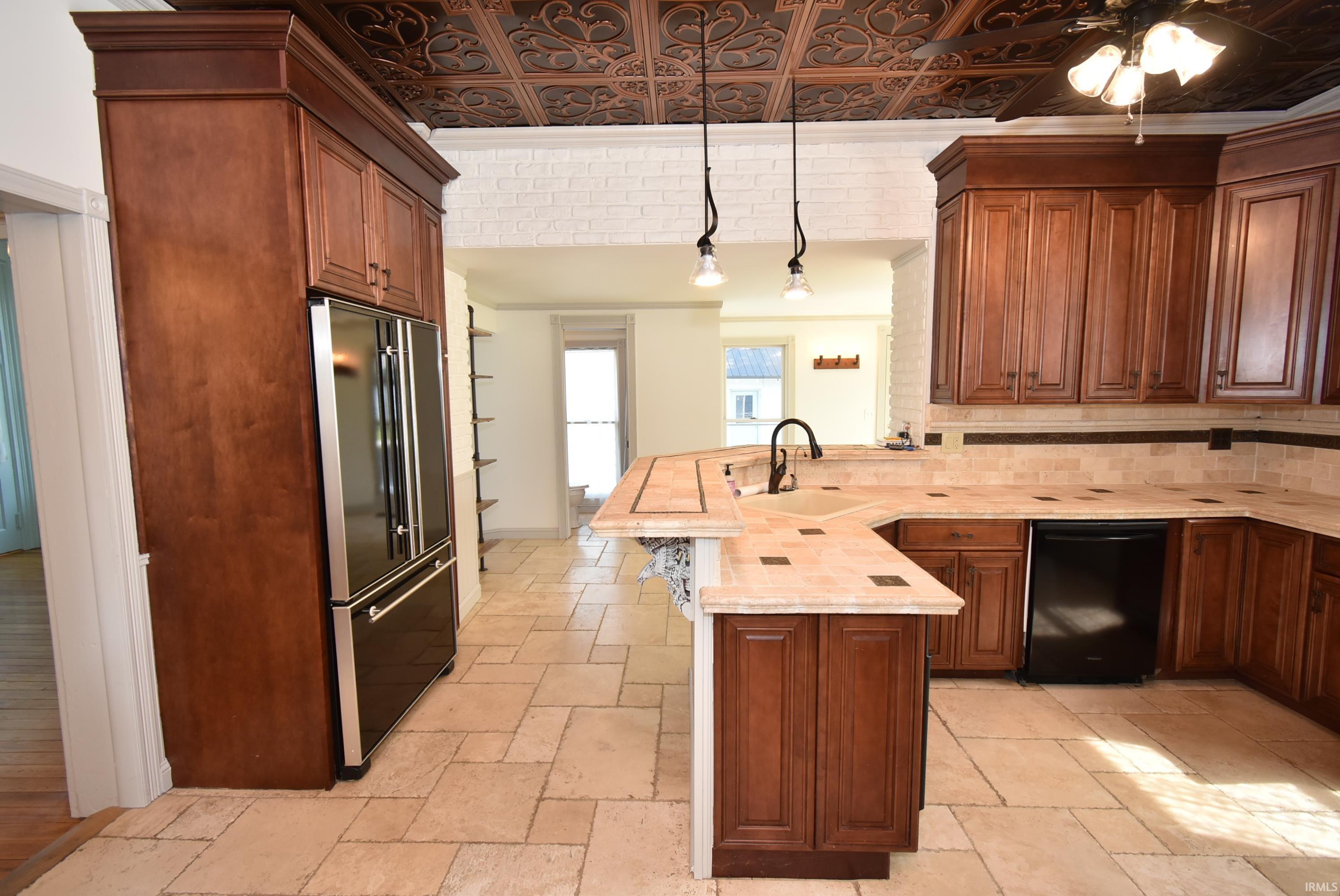 1106 East 5th Street Fowler, IN 47944 - Photo 6 of 36