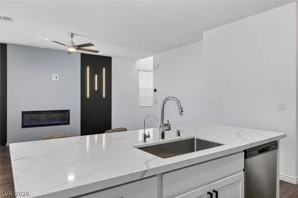 $499,000 | 9934 Iron Creek Avenue, Las Vegas, NV 89178