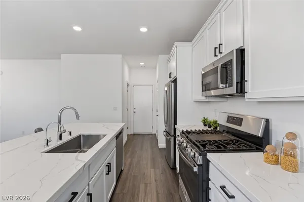 $499,000 | 9934 Iron Creek Avenue, Las Vegas, NV 89178