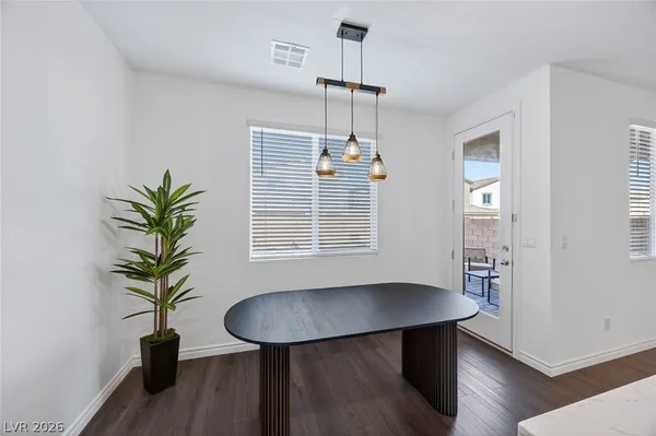 $499,000 | 9934 Iron Creek Avenue, Las Vegas, NV 89178