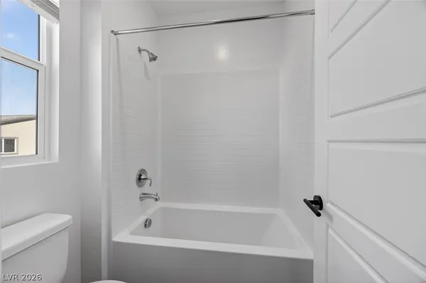 $499,000 | 9934 Iron Creek Avenue, Las Vegas, NV 89178