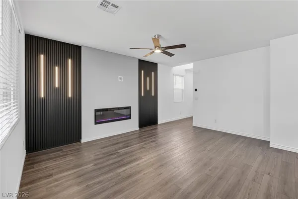 $499,000 | 9934 Iron Creek Avenue, Las Vegas, NV 89178