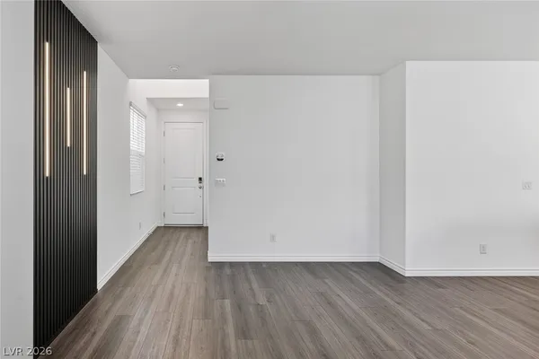 $499,000 | 9934 Iron Creek Avenue, Las Vegas, NV 89178