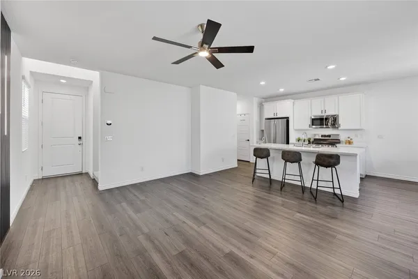 $499,000 | 9934 Iron Creek Avenue, Las Vegas, NV 89178