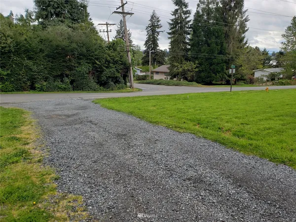 $71,000 | 1 Lake Avenue, Snohomish, WA 98290