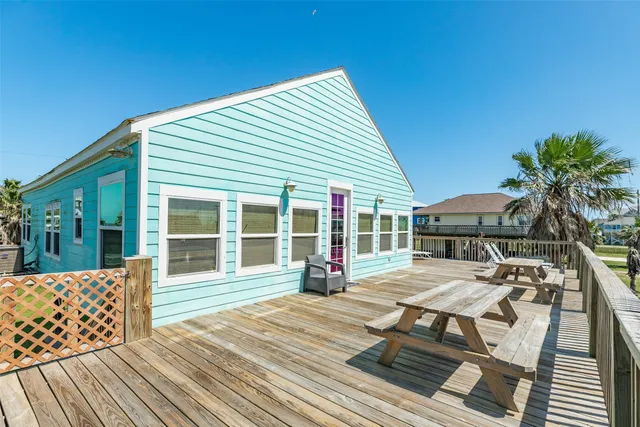 $424,900 | 13022 Coronado Drive, Freeport, TX 77541