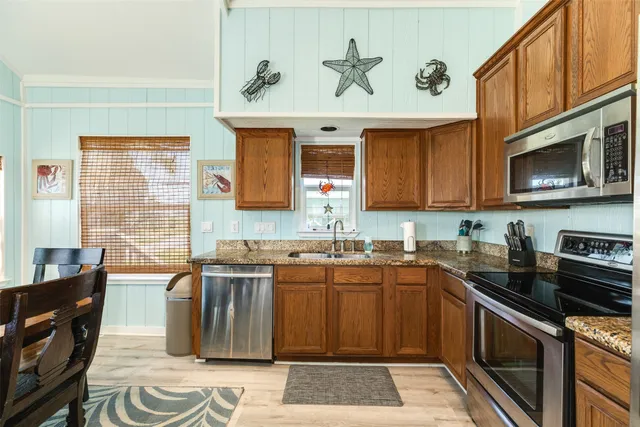 $424,900 | 13022 Coronado Drive, Freeport, TX 77541