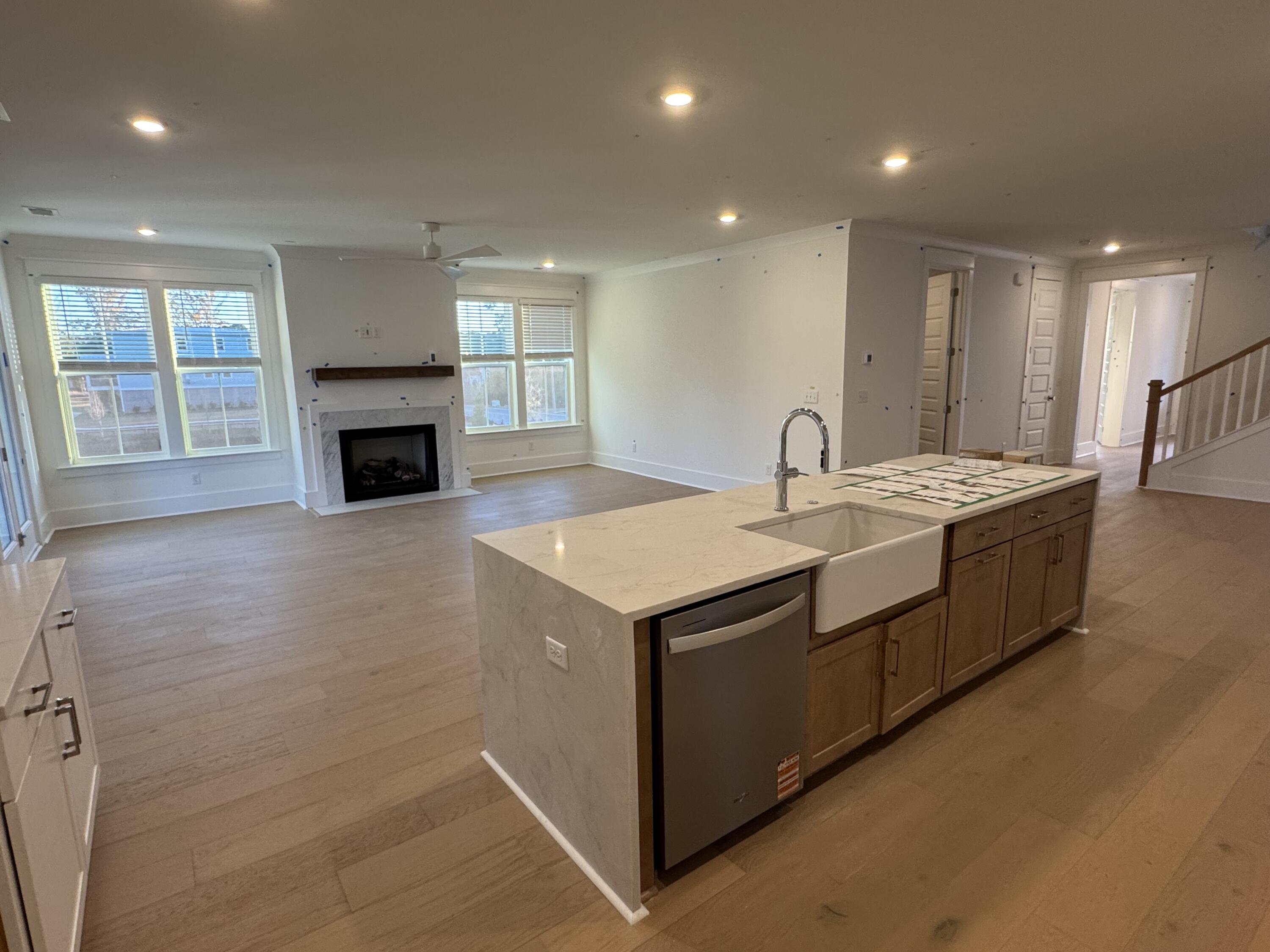 710 Minton Road Charleston, SC 29412 - Photo 4 of 44 IMG_6466