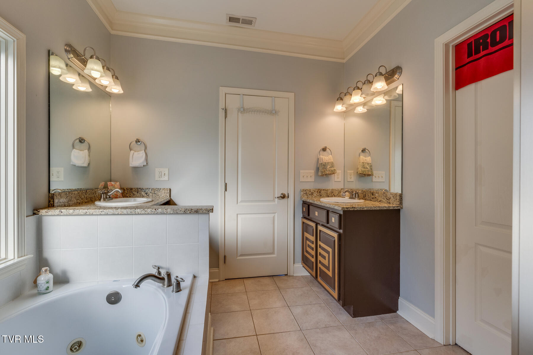 3657 Crest Road Kingsport, TN 37664 - Photo 20 of 69 1000037091