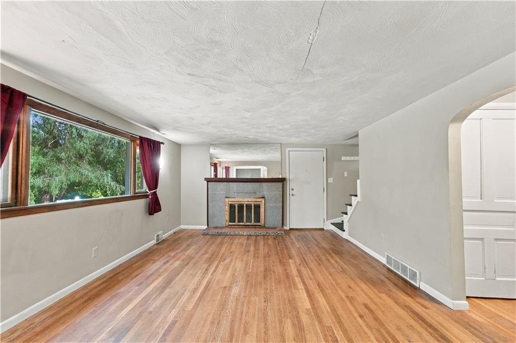 311 Redgate Road Sewickley, PA 15143 - Photo 5 of 37 Gallery Image 5