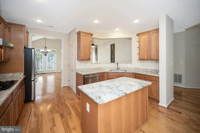 $599,900 | 5105 Sewells Pointe Drive, Fredericksburg, VA 22407