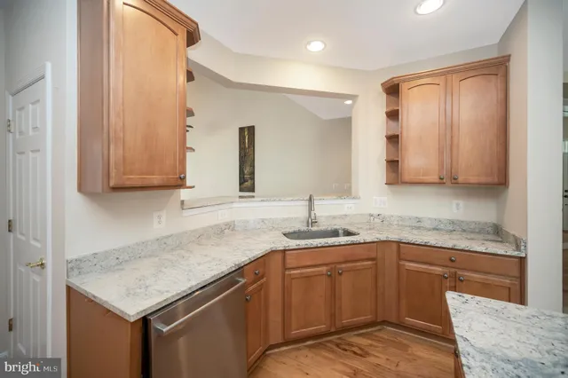 $599,900 | 5105 Sewells Pointe Drive, Fredericksburg, VA 22407