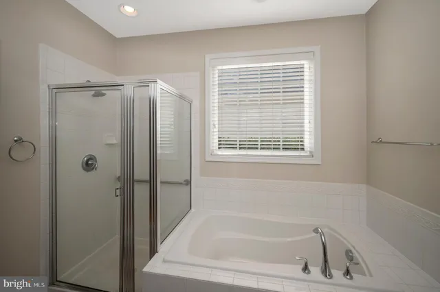 $599,900 | 5105 Sewells Pointe Drive, Fredericksburg, VA 22407