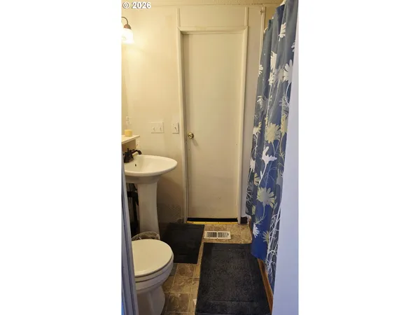 $45,000 | 1809 26th Street, Unit 105, La Grande, OR 97850