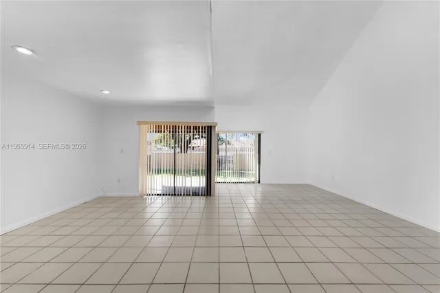 $3,500 | 6114 Southwest 127th Place, Miami, FL 33183