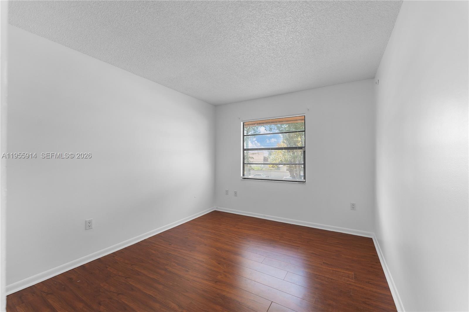 6114 Southwest 127th Place Miami, FL 33183 - Photo 30 of 42