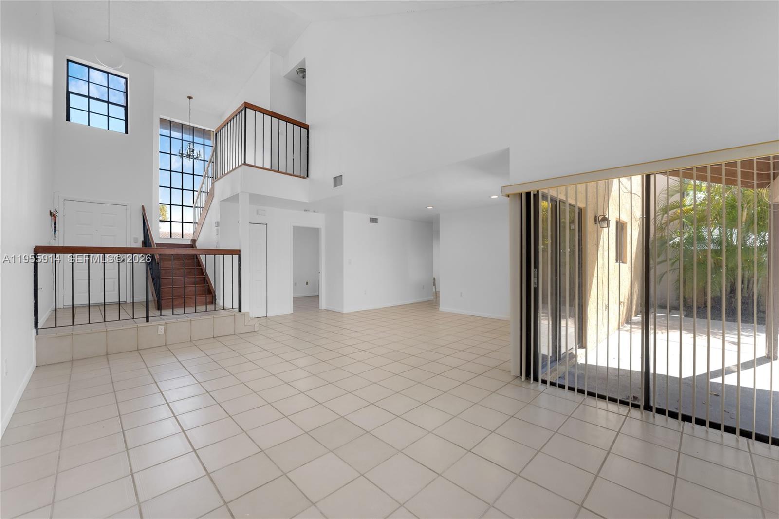 6114 Southwest 127th Place Miami, FL 33183 - Photo 7 of 42