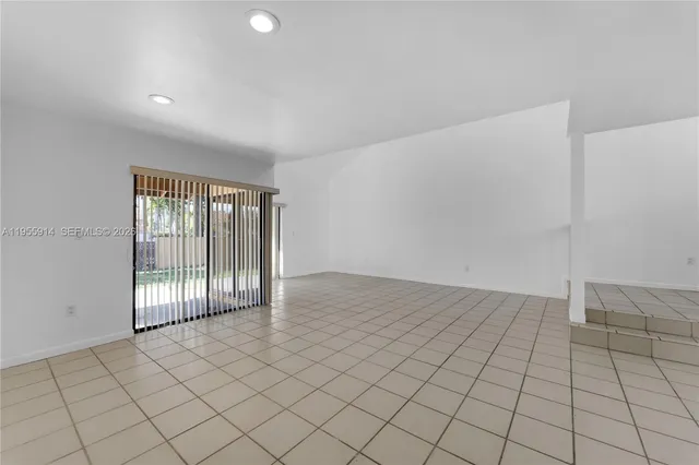 $3,500 | 6114 Southwest 127th Place, Miami, FL 33183