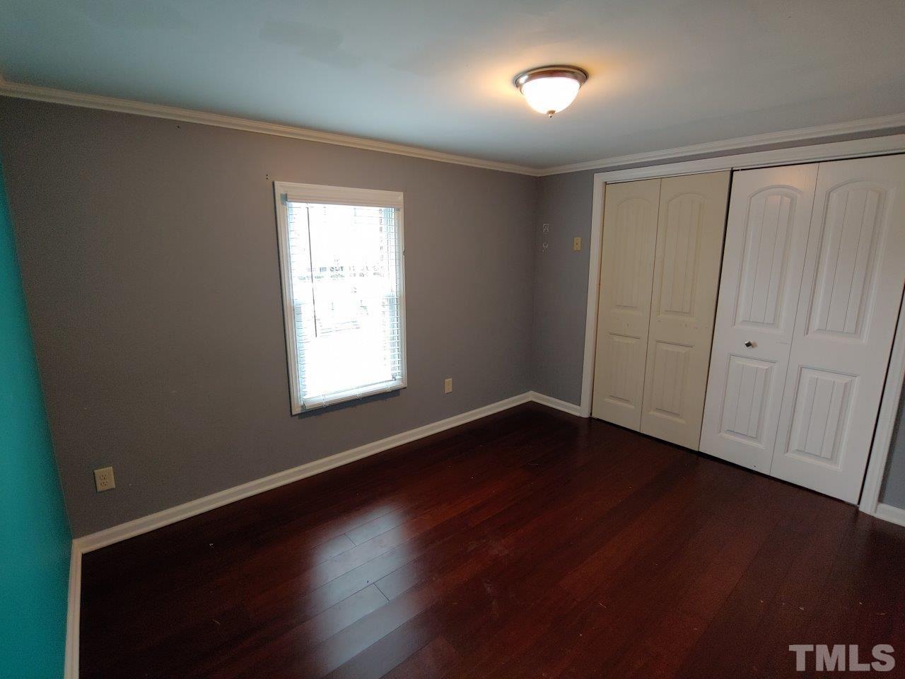 1208 Cross Link Road Raleigh, NC 27610 - Photo 11 of 20