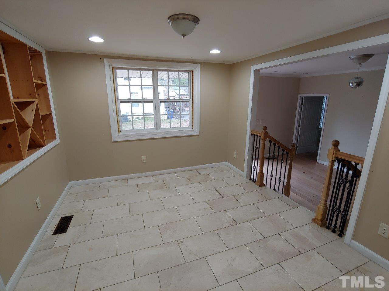 1208 Cross Link Road Raleigh, NC 27610 - Photo 17 of 20