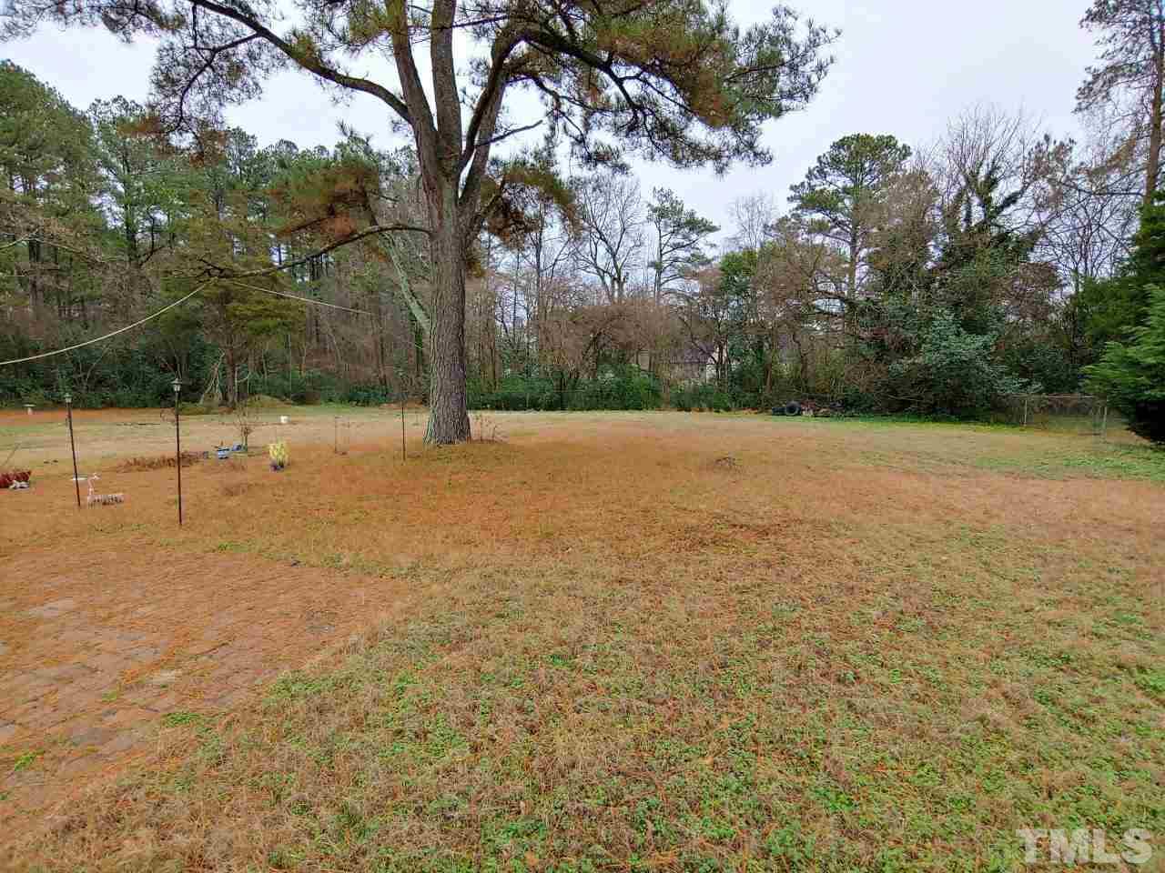 1208 Cross Link Road Raleigh, NC 27610 - Photo 20 of 20