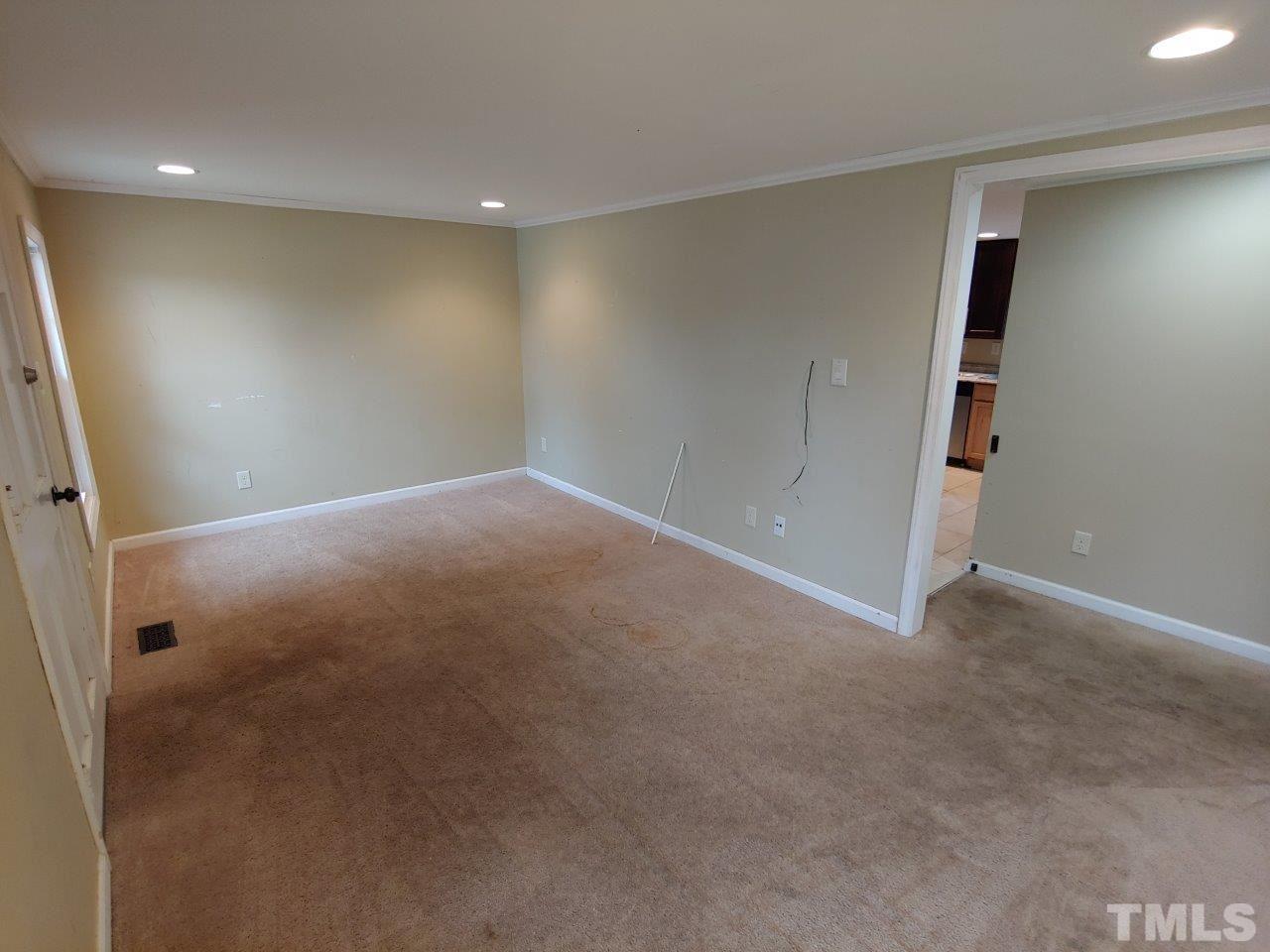 1208 Cross Link Road Raleigh, NC 27610 - Photo 4 of 20