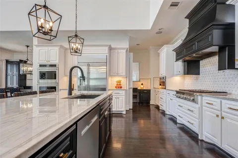 $1,299,000 | 4926 Beekman Drive, Missouri City, TX 77459