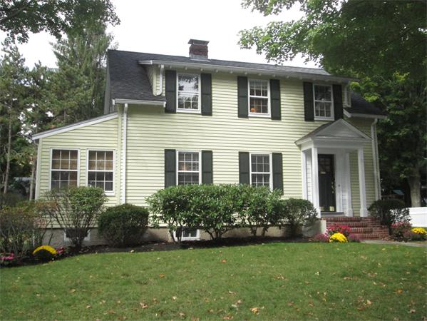 71 Mayflower Road Needham, MA 02492 - Photo 1 of 14