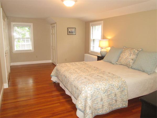 71 Mayflower Road Needham, MA 02492 - Photo 7 of 14